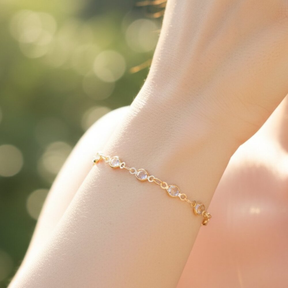 Minimalist Bracelet, Sleek & Modern Design, Women’s Fashion, YC110485-B